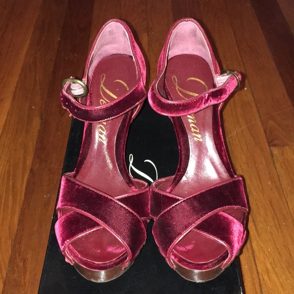 wine velvet Delman strappy wood platform heels sz6 - Picture 2 of 7